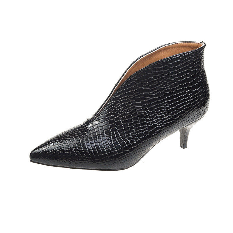 V Cut Women's Fashion Pointed Embossed Chunky Heel Martin Boots